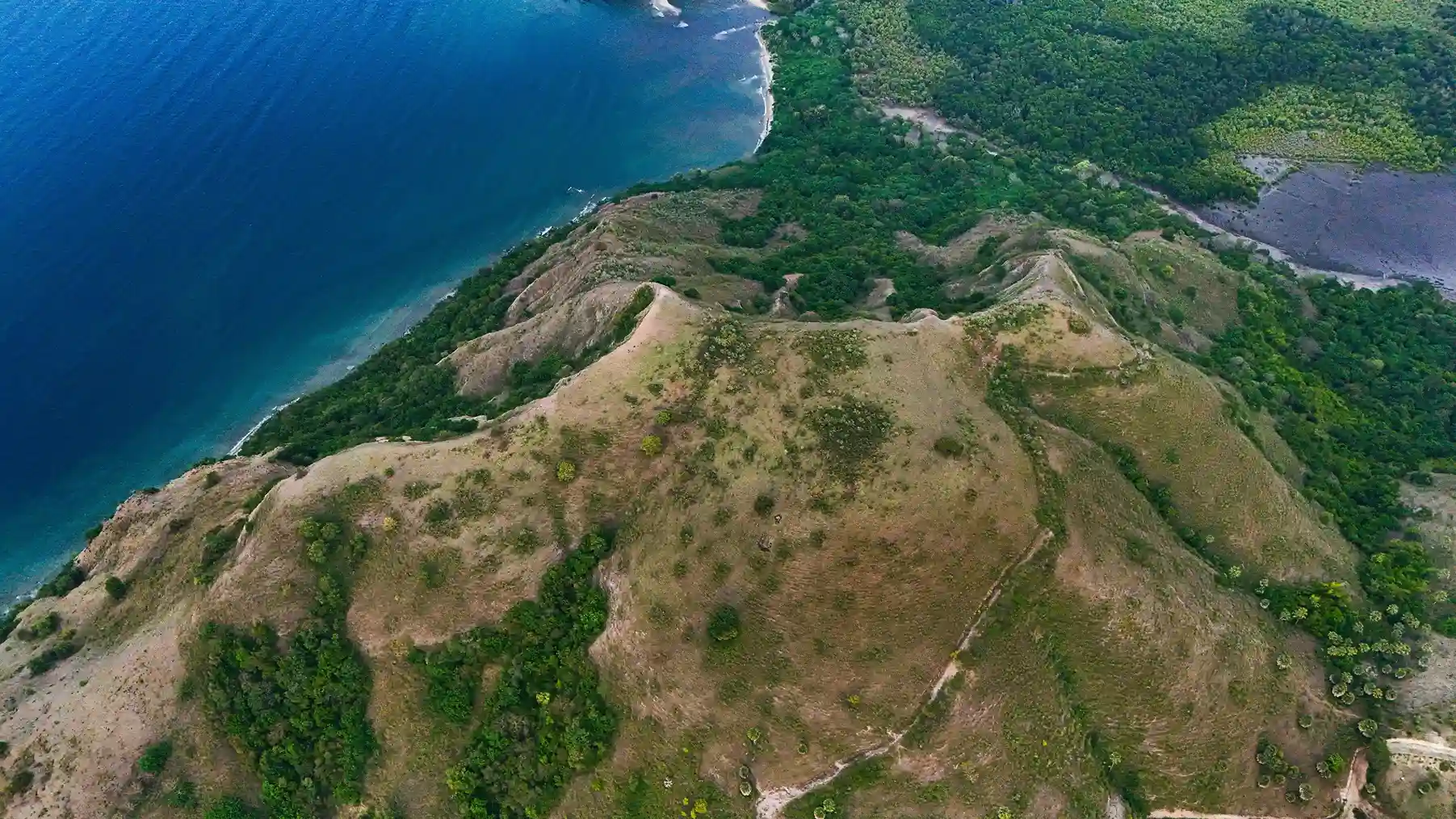 Menjaga, Macang Tanggar Village, Komodo District